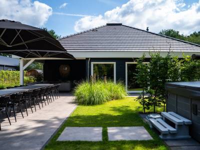 Wellness Villa met 2 Saunas, Jacuzzi & Grill Kota | 18 personen