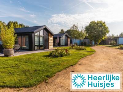 Stijlvol chalet voor 6 personen met tuin, gelegen in Warmond, Zuid-Holland