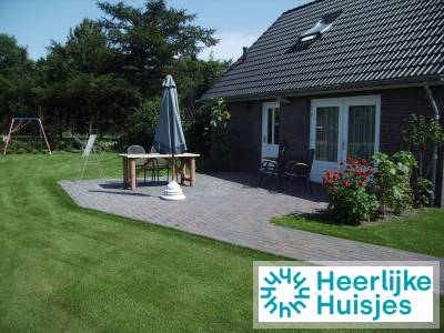 Sfeervolle 6 tot 8 persoons vakantiehuis met grote tuin, nabij Assen.