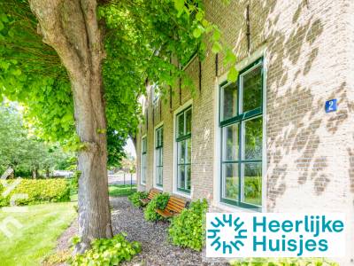 Prachtige12-14 persoons vakantieboerderij in ’s-Heerenhoek op Zuid-Beveland