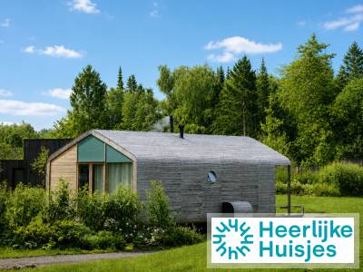 Luxe 2-persoons tiny house met ligbad en terras in Zeewolde