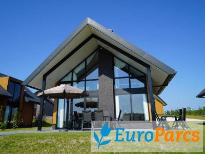 Grote accommodatie Meervilla 10 - EuroParcs De IJssel Eilanden