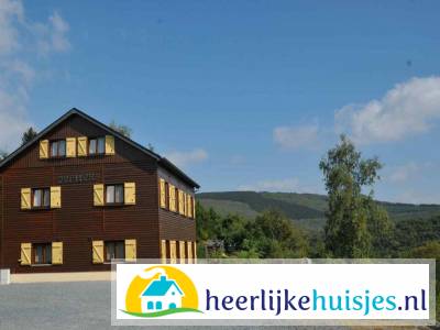 Ruim 30 persoons groepsaccommodatie nabij La Roche - vakantiehuis met sauna.