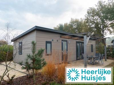5 persoons chalet op vakantiepark in bosrijk gebied