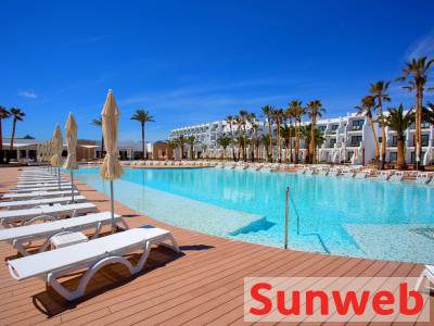 Grand Palladium White Island Resort & Spa