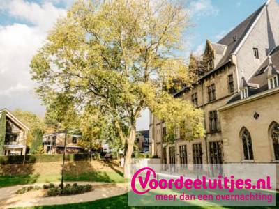 3=2 special - Hotel Kint