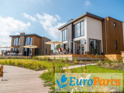 Grote accommodatie Pavilion letage 10 - EuroParcs Aan de Maas
