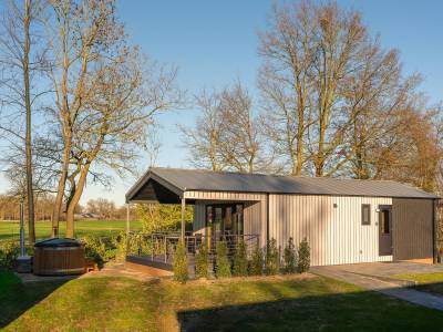 Weideblik met hottub - 4 persoons