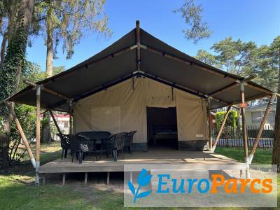 Glampingtent Lodgetent 6 - EuroParcs Maasduinen