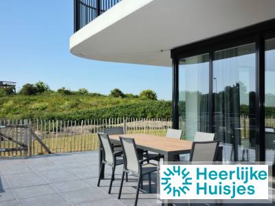 Ruim 6-persoons appartement met terras en uitzicht op de duinen in Breskens