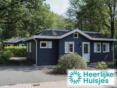 Gelijkvloerse 6-persoons chalet op een vakantiepark in Drenthe