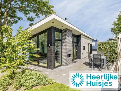 Comfortabel 4 persoons chalet op vakantiepark Esmeer in Aalst