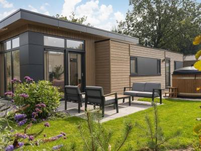 Cannenburch Deluxe met Hottub | 4 personen