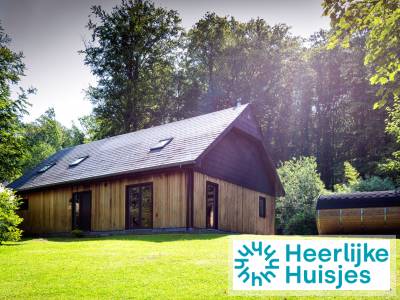 Luxe villa voor 12 personen met een sauna en bubbelbad in de tuin in Soy, Hotton