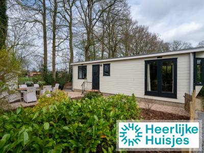 Sfeervol chalet voor 4-personen met terras aan de rand van de Veluwse bossen