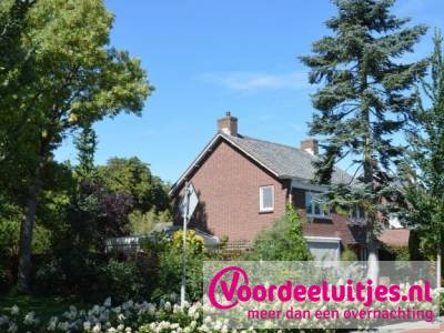 4-daags logies ontbijtarrangement - Bed and Breakfast Boezeneren