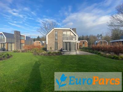 Grote accommodatie Eco Villa 12 - EuroParcs Zuiderzee