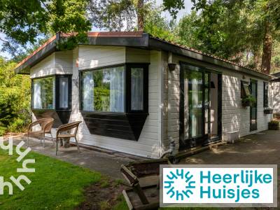 Gezellig 4 persoons chalet op mooi vakantiepark in Dieverbrug