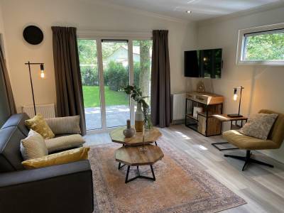 Oeverland Chalet Comfort aan het water | 4 personen