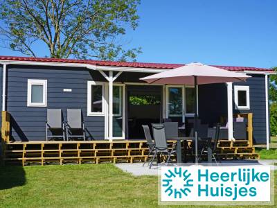 Comfortabel 6-persoons chalet op minicamping in Grijpskerke