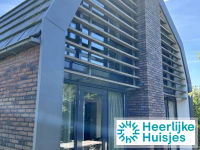 Stijlvolle 6-persoons duinvilla met sauna en privéterras, omgeven door natuur in Egmond