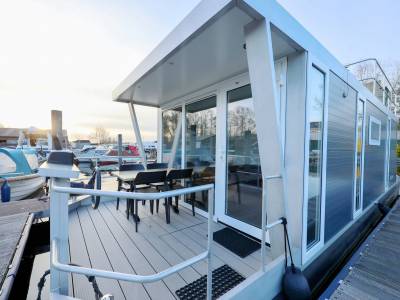 Havenlodge met dakterras en balkon