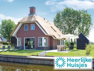 Huisdiervriendelijke luxe villa met sauna aan De Friese Meren