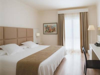 Hotel Pirineos Figueres Tweepersoonskamer