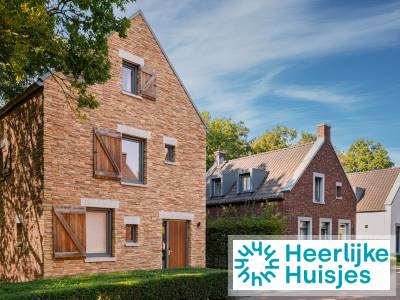 Villa met sauna en whirlpool voor 10 personen op resort met golfbaan vlakbij Maastricht
