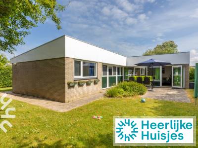 Sfeervol 6-persoons vakantiehuis onderaan de duinen in Westkapelle