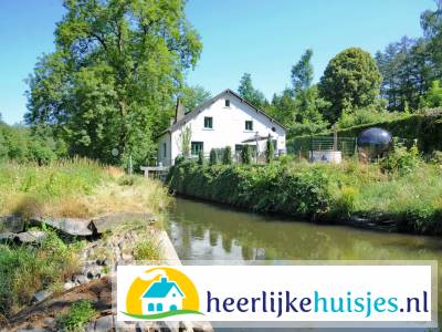 Authentiek 24 persoons groepsaccommodatie met wellnessmogelijkheden.