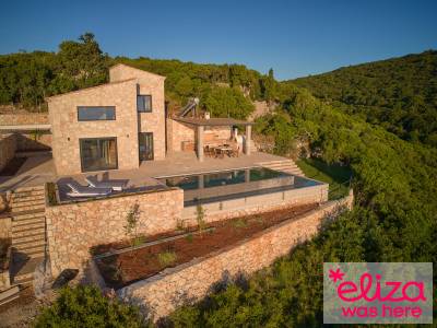 Aroa Eco Living Experience