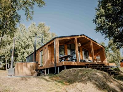 Lake House Scandi met hottub | 5 pers.
