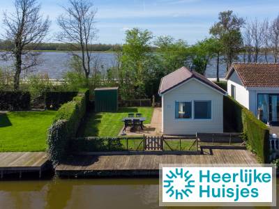 Mooi 3 persoons vakantiehuis aan viswater nabij Medemblik aan het IJsselmeer.