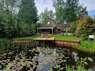Stuifzand Bungalow Deluxe met Hottub, Sauna & Bedstee | 6+2 personen
