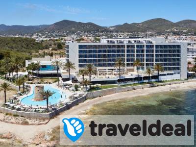 Halfpension genieten in een 4*-Superior hotel op Ibiza incl. vlucht en transfer