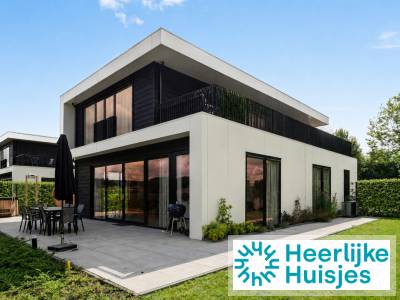 Villa voor 10 personen aan het water met hottub en sauna vlakbij Harderwijk