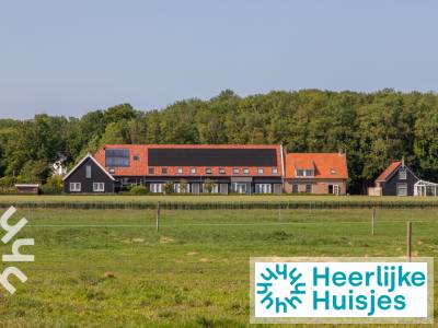 Sfeervolle 8-persoons boerderijwoning dichtbij strand en Mantelinge van Oostkapelle