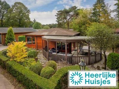 Ruime 4 persoons houten lodge op de Veluwe.