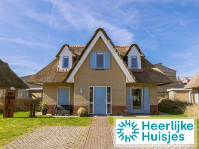 6-persoons villa met sauna, op loopafstand van zee, strand en duinen in Julianadorp.
