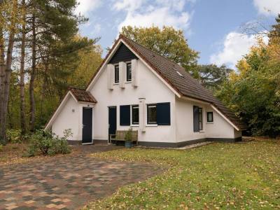 Esdorp Bungalow Deluxe | 4 personen