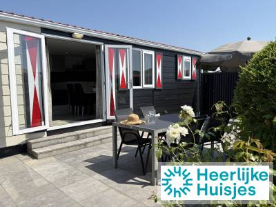 Ruim chalet voor 5 personen met airco, nabij het strand in Zeeland