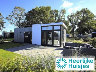 Modern 4 persoons vakantiehuis op vakantiepark aan het Veluwemeer.