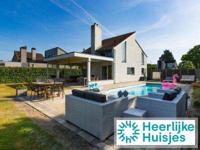 Luxe vakantievilla voor 8 personen met privézwembad, 1 km van het strand in Ouddorp
